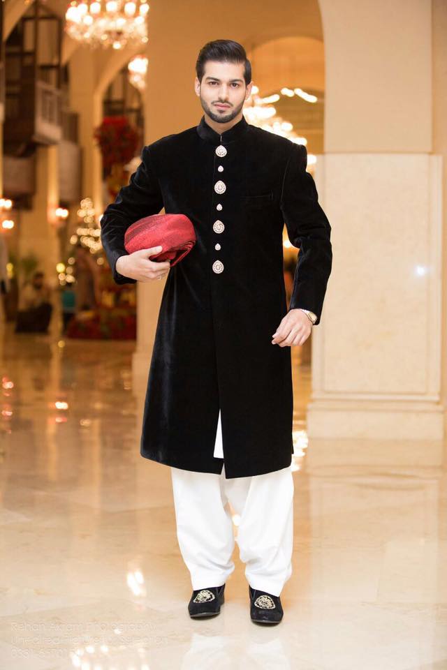 Best Pakistani Men Wedding Dresses For Groom 2020 FashionGlint