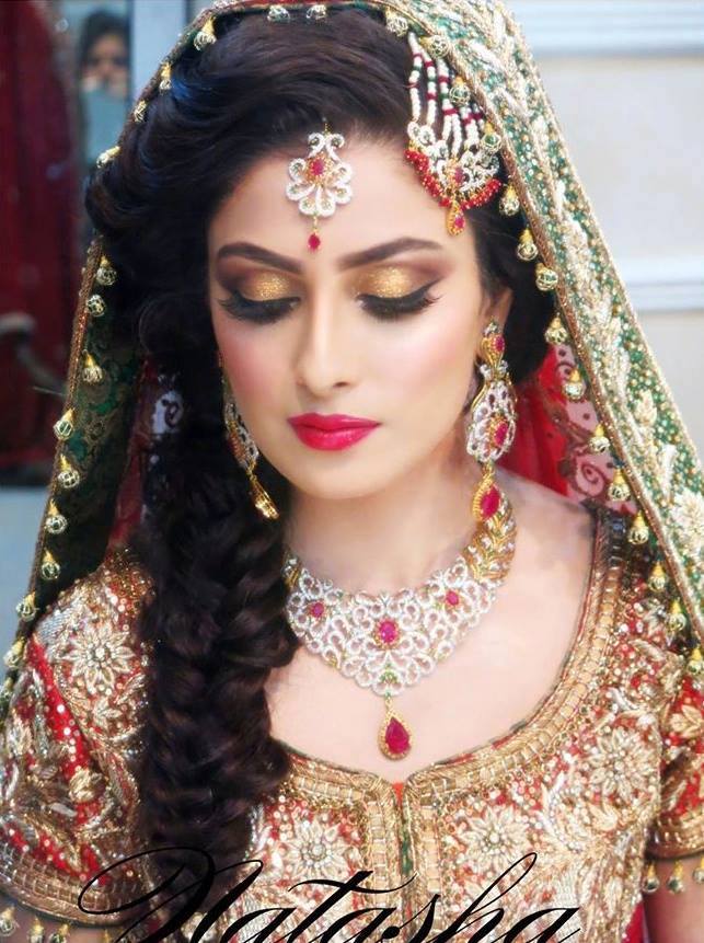 Pakistani Bridal Makeup Tips And Tricks To Look Gorgeous Fashionglint 1337